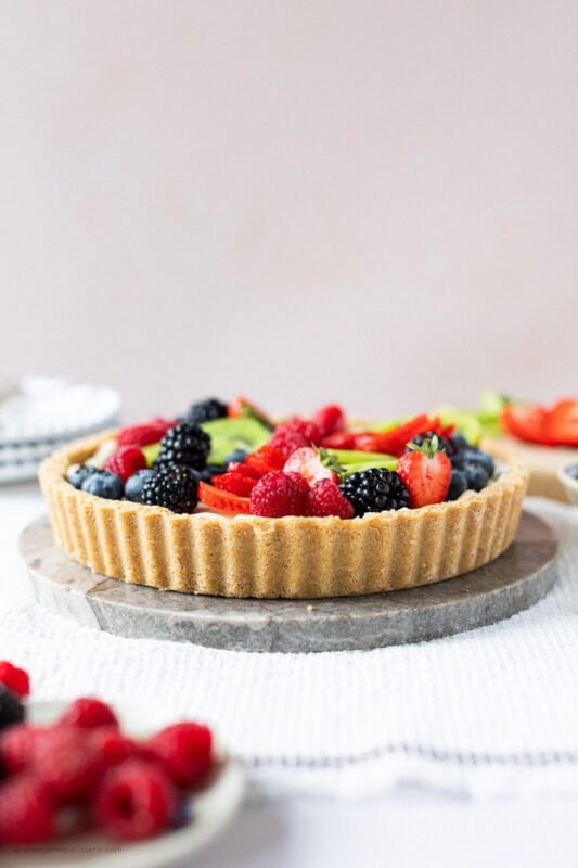 A whole Easy Fruit Tart from the side